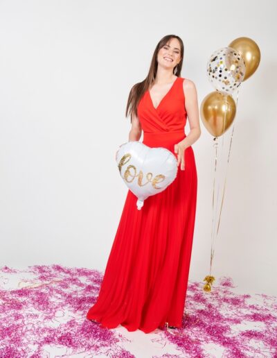 23